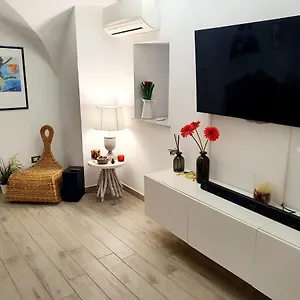 Vhome Exclusive Living Appartamento Catania
